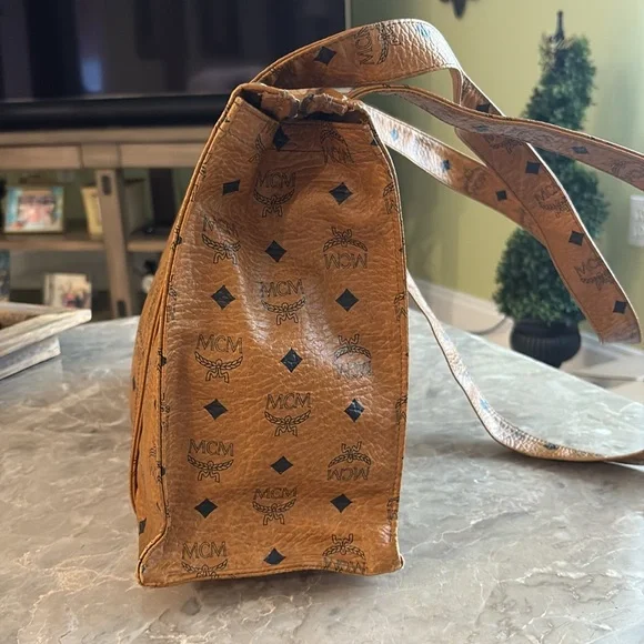 MCM Brown Monogram Tote Bag - Picture 6 of 16